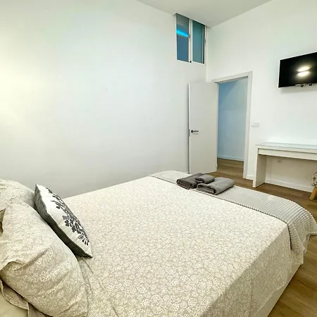 Savaya Apartman Vecindario